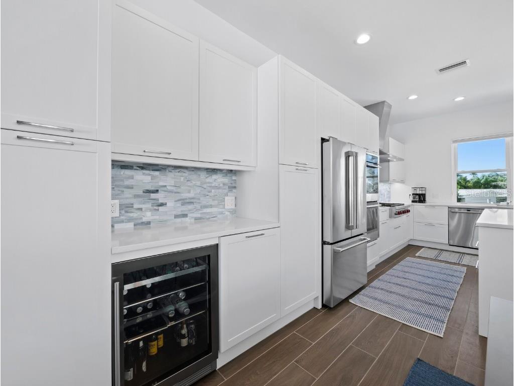 6810 Longboat Drive S Longboat Key FL 34228 - SARASOTA BAY GULF OF MEXICO A4669890 image16