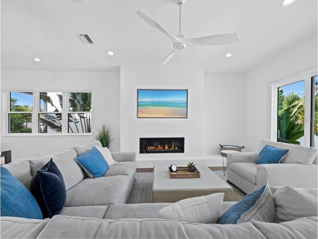 6810 Longboat Drive S Longboat Key FL 34228 - SARASOTA BAY GULF OF MEXICO A4669890 image20