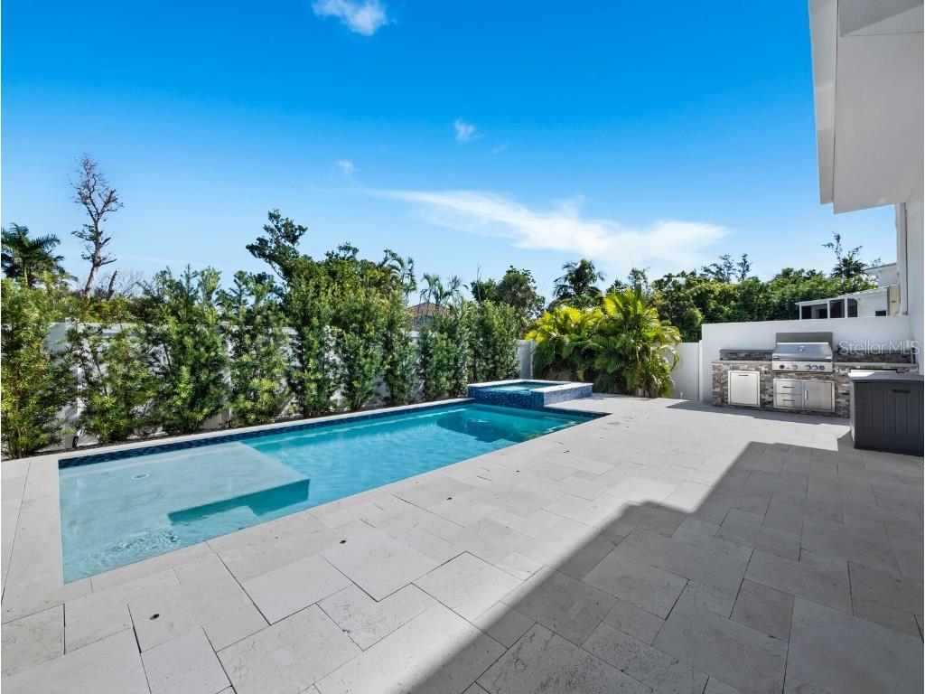 6810 Longboat Drive S Longboat Key FL 34228 - SARASOTA BAY GULF OF MEXICO A4669890 image27