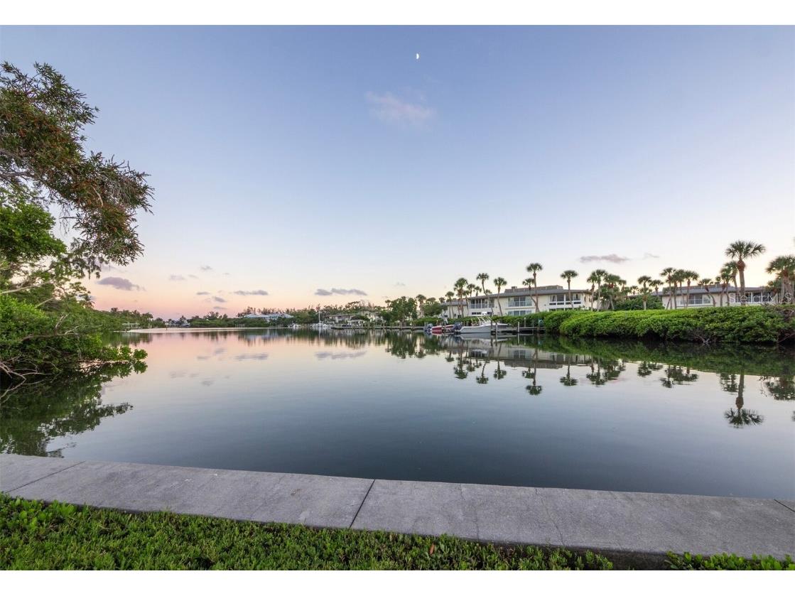 6810 Longboat Drive S Longboat Key FL 34228 - SARASOTA BAY GULF OF MEXICO A4669890 image39