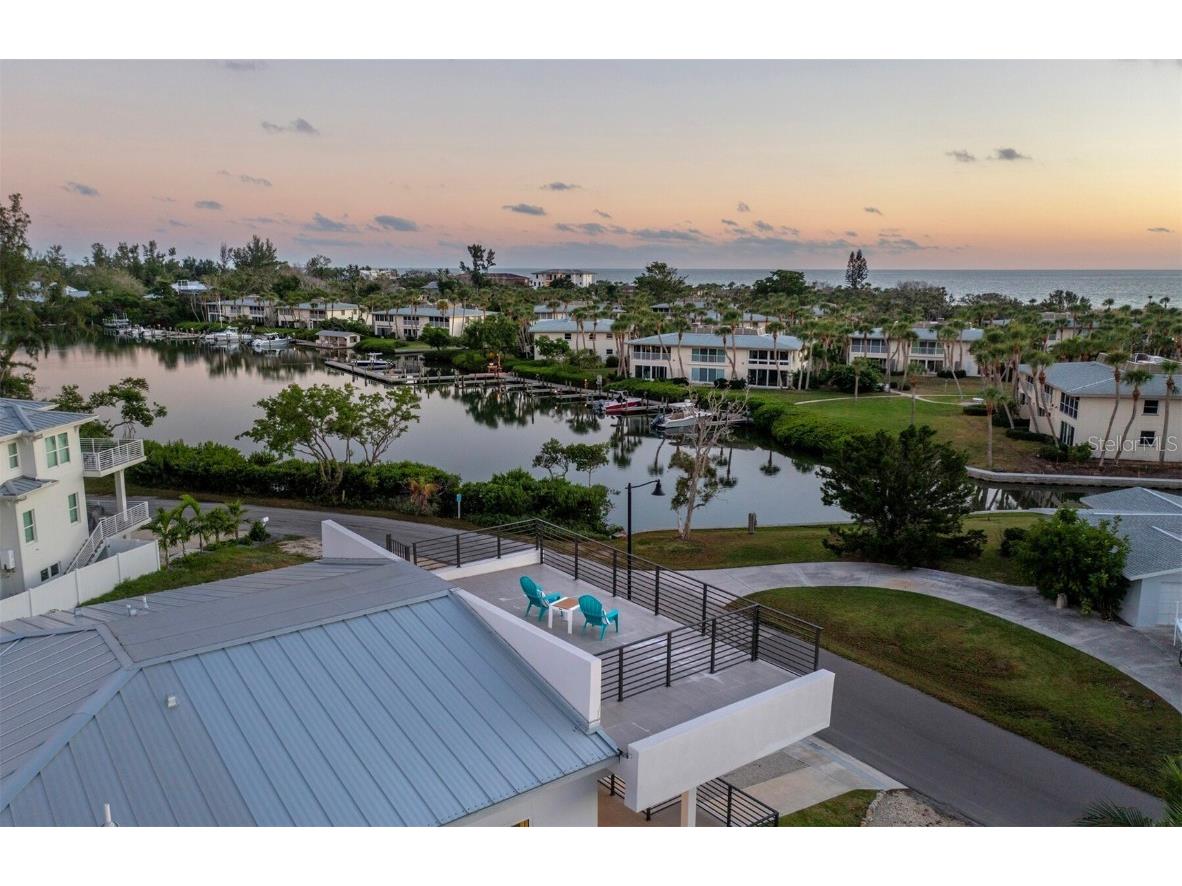 6810 Longboat Drive S Longboat Key FL 34228 - SARASOTA BAY GULF OF MEXICO A4669890 image4