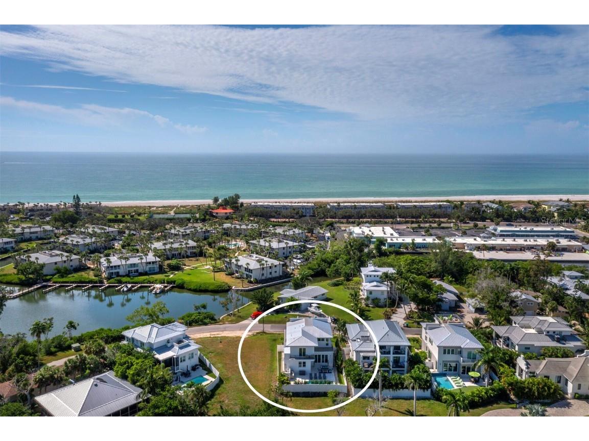 6810 Longboat Drive S Longboat Key FL 34228 - SARASOTA BAY GULF OF MEXICO A4669890 image5