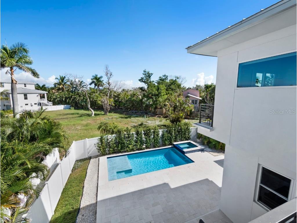 6810 Longboat Drive S Longboat Key FL 34228 - SARASOTA BAY GULF OF MEXICO A4669890 image58