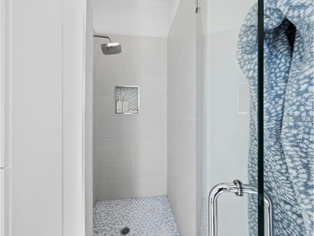 6810 Longboat Drive S Longboat Key FL 34228 - SARASOTA BAY GULF OF MEXICO A4669890 image76