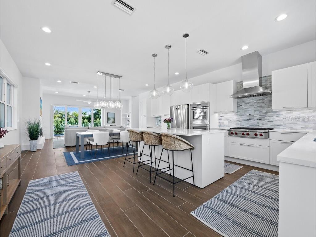 6810 Longboat Drive S Longboat Key FL 34228 - SARASOTA BAY GULF OF MEXICO A4669890 image9