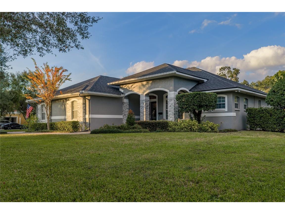 6810 Luana Lane Seffner FL 33584 - BAKERS CREEK TB8450755 image1
