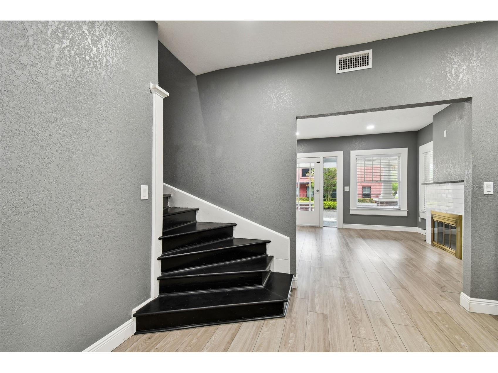 6810 N Navin Avenue Tampa FL 33604 TB8508148 image20