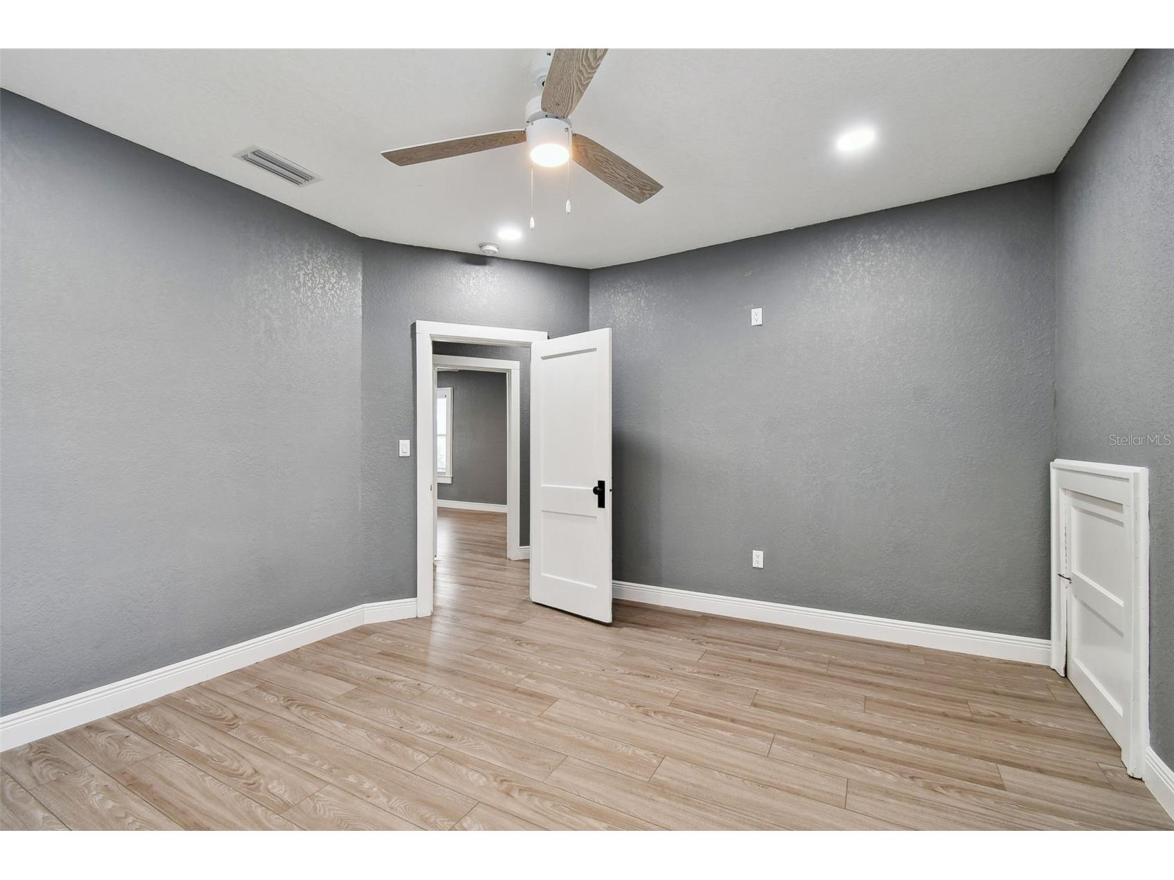 6810 N Navin Avenue Tampa FL 33604 TB8508148 image26