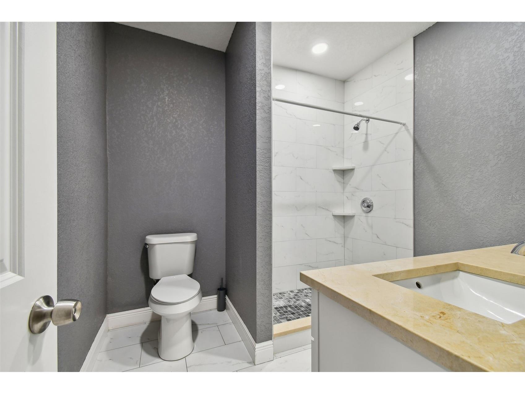 6810 N Navin Avenue Tampa FL 33604 TB8508148 image63