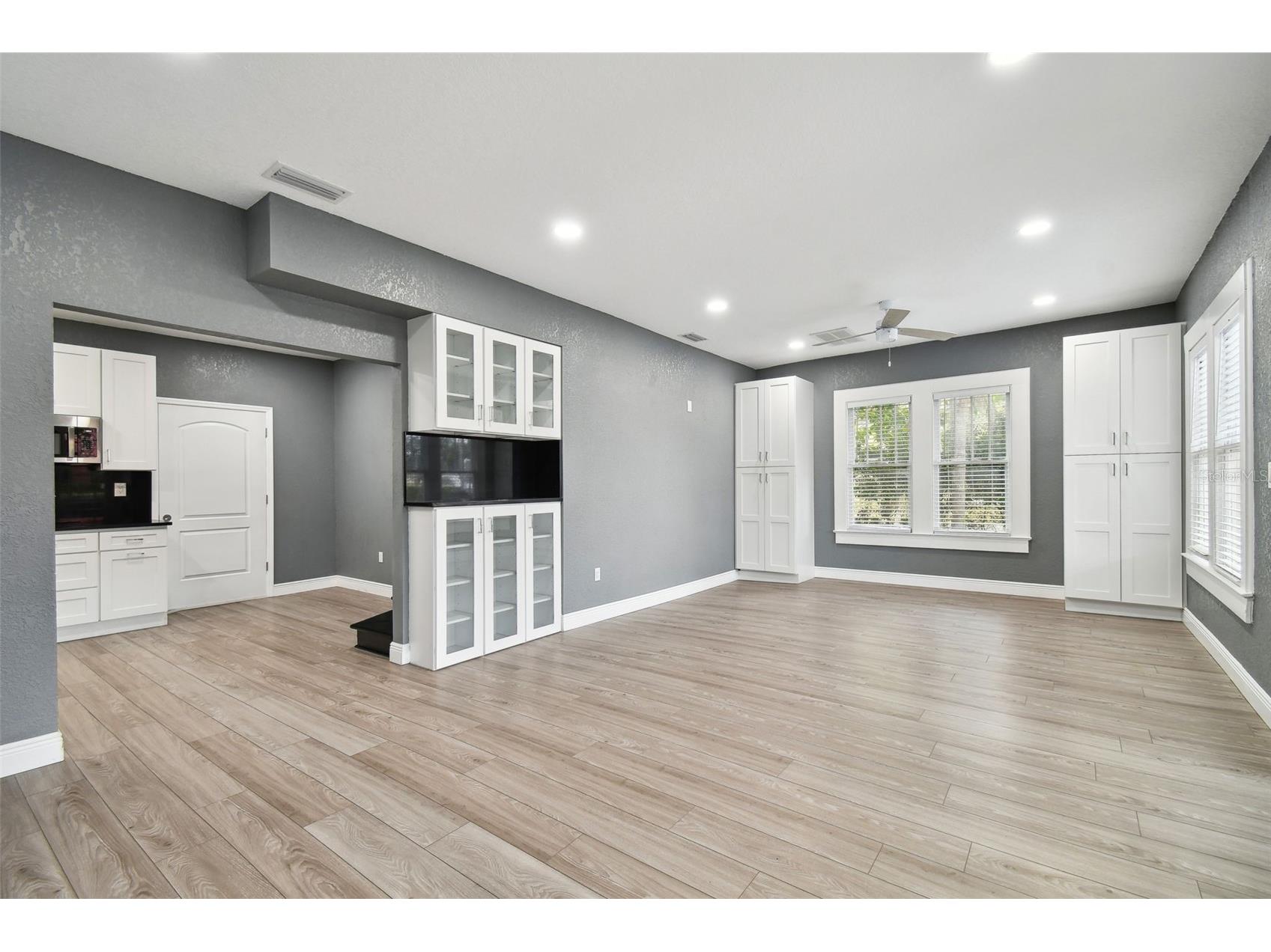 6810 N Navin Avenue Tampa FL 33604 TB8508148 image8