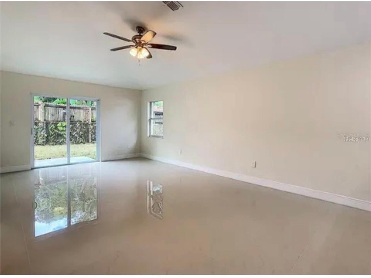 6810 N Willow Avenue Tampa FL 33604 TB8525105 image2
