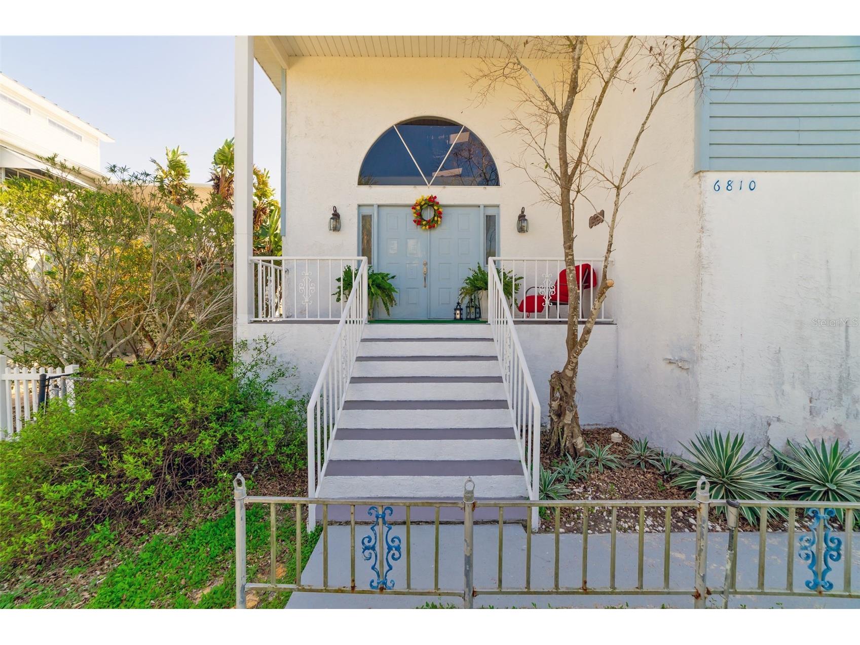 6810 Seaview Boulevard Hudson FL 34667 W7883829 image2