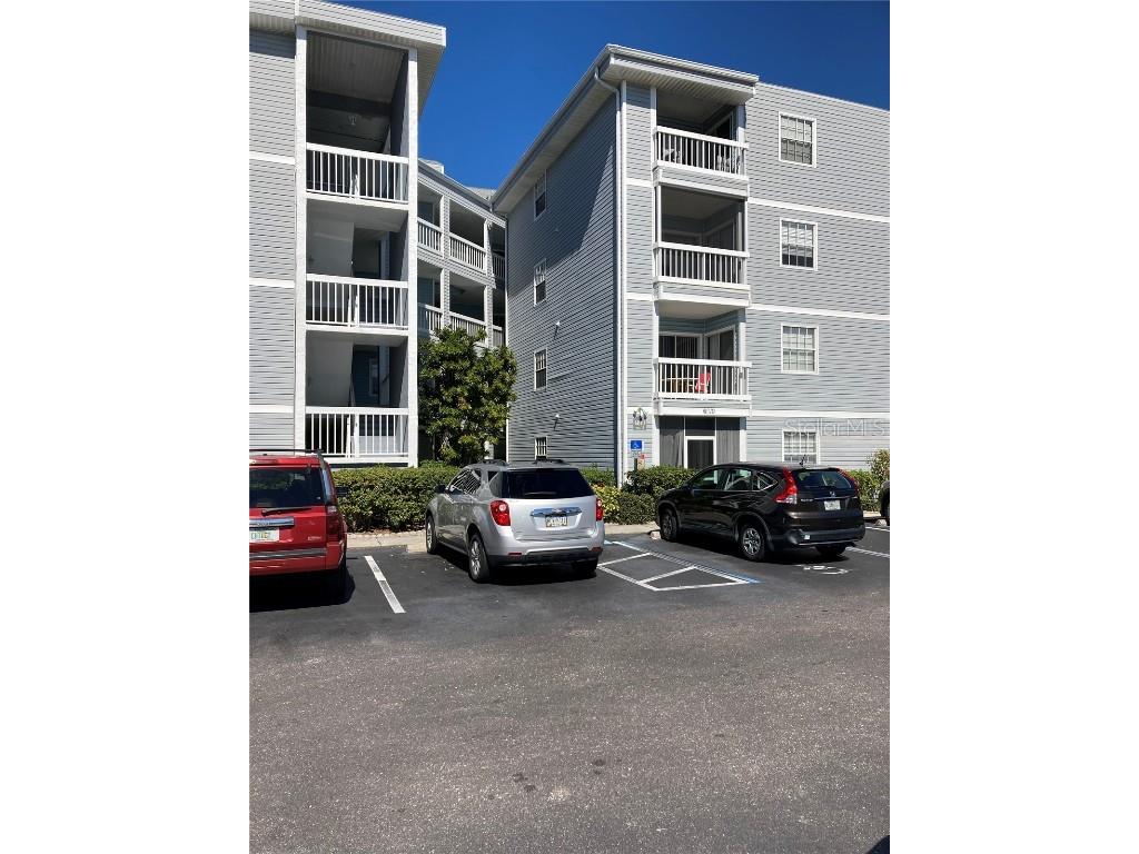 6810 Stones Throw Circle N #13109 Saint Petersburg FL 33710 U8151615 image1