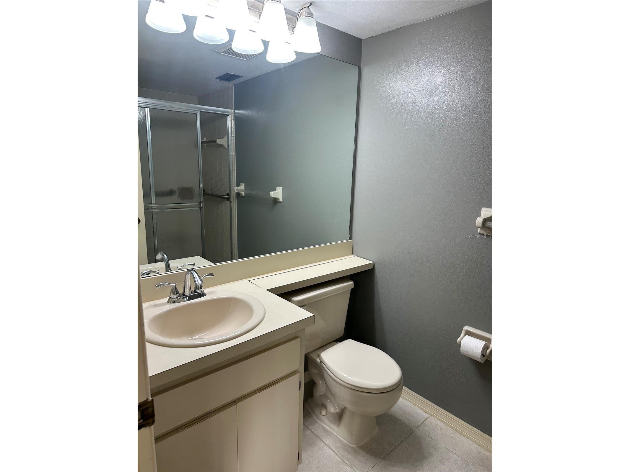 6810 Stones Throw Circle N #13203 Saint Petersburg FL 33710 TB8425809 image13