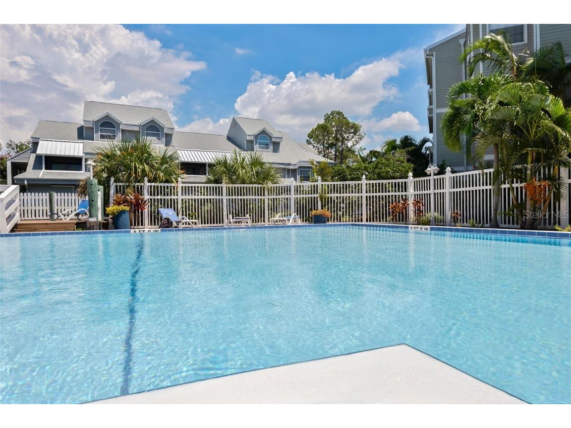 6810 Stones Throw Circle N #13209 Saint Petersburg FL 33710 TB8421363 image17