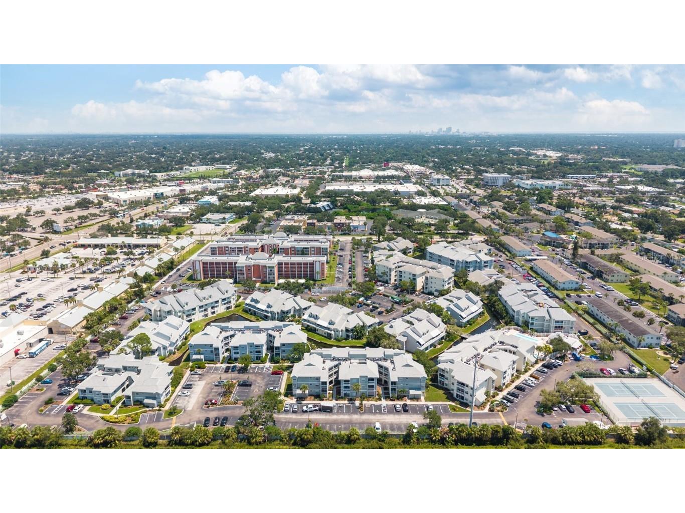 6810 Stones Throw Circle N #13209 Saint Petersburg FL 33710 TB8421363 image23