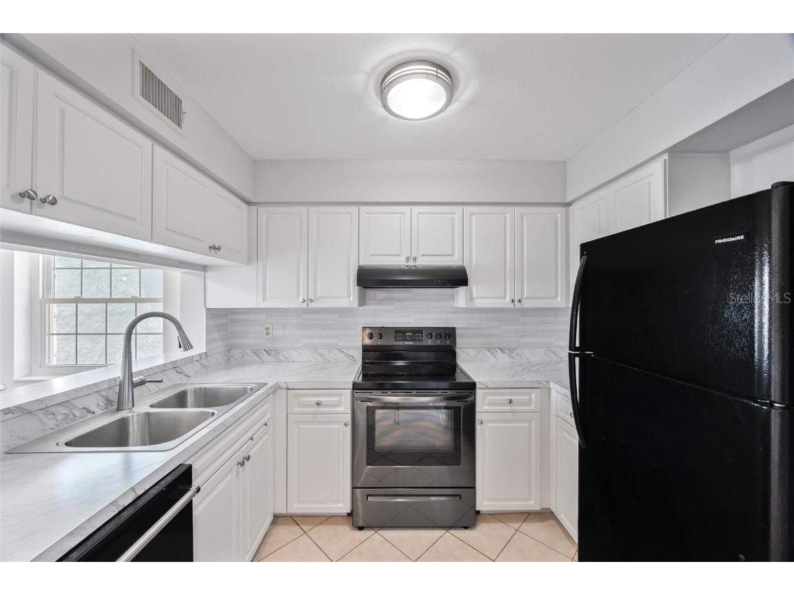 6810 Stones Throw Circle N #13209 Saint Petersburg FL 33710 TB8421363 image5