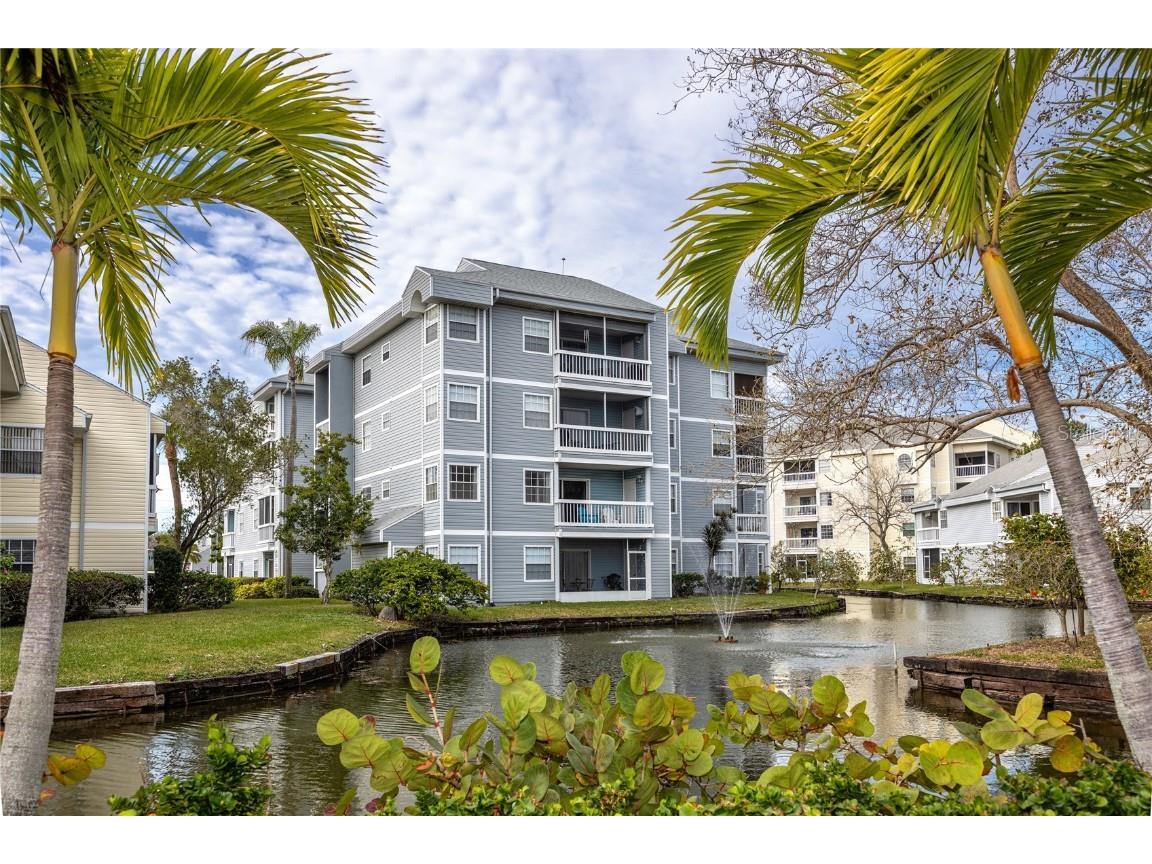 6810 Stones Throw Circle N #13407 Saint Petersburg FL 33710 U8228343 image1