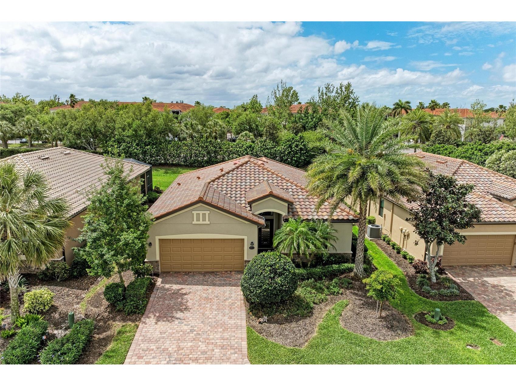 6810 Willowshire Way Bradenton FL 34212 A4688334 image1