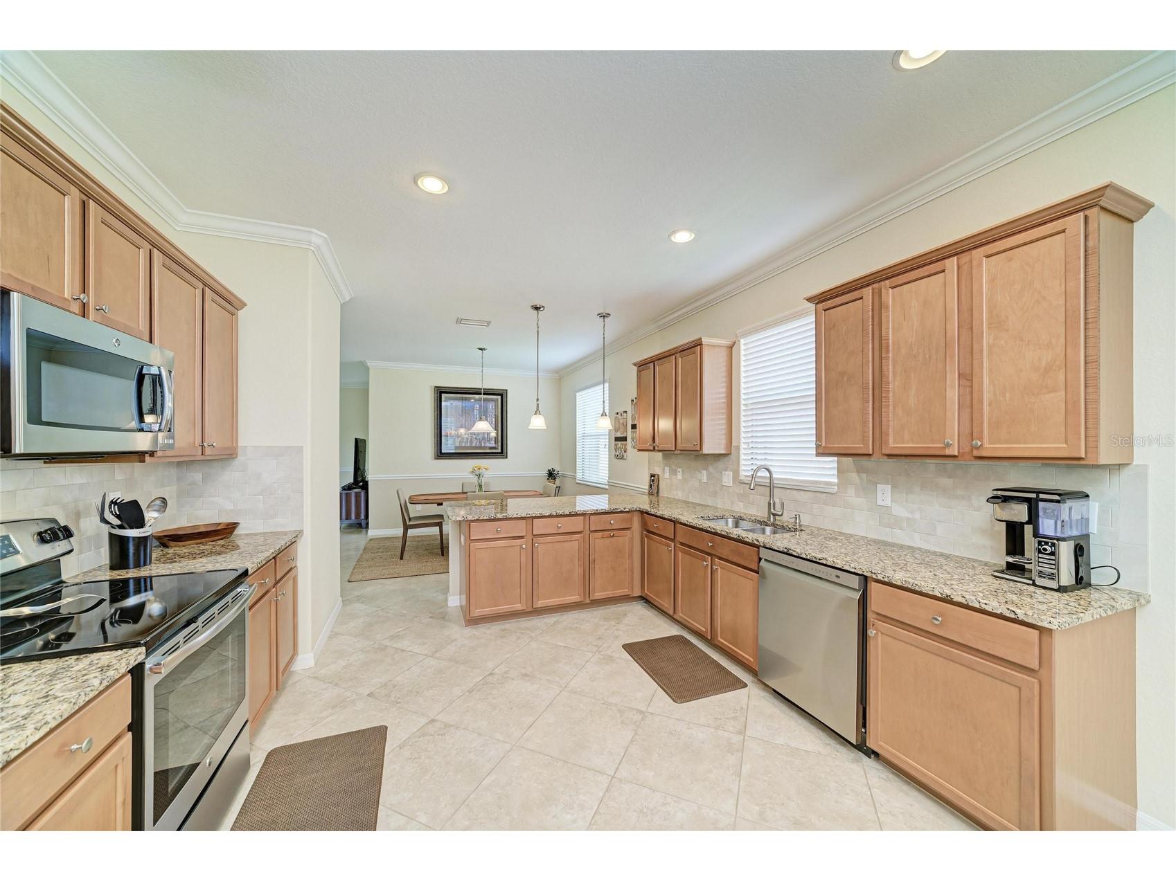 6810 Willowshire Way Bradenton FL 34212 A4688334 image22