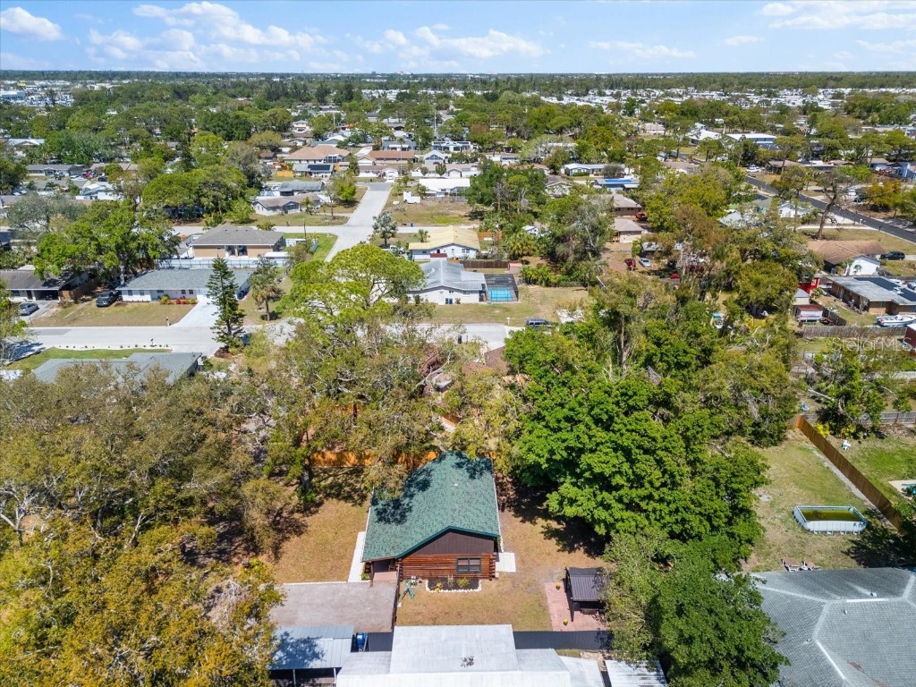 6811 6th Street W Bradenton FL 34207 A4644993 image56