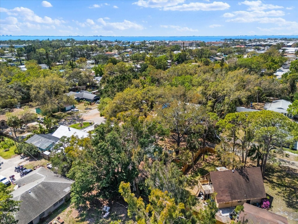 6811 6th Street W Bradenton FL 34207 A4644993 image59