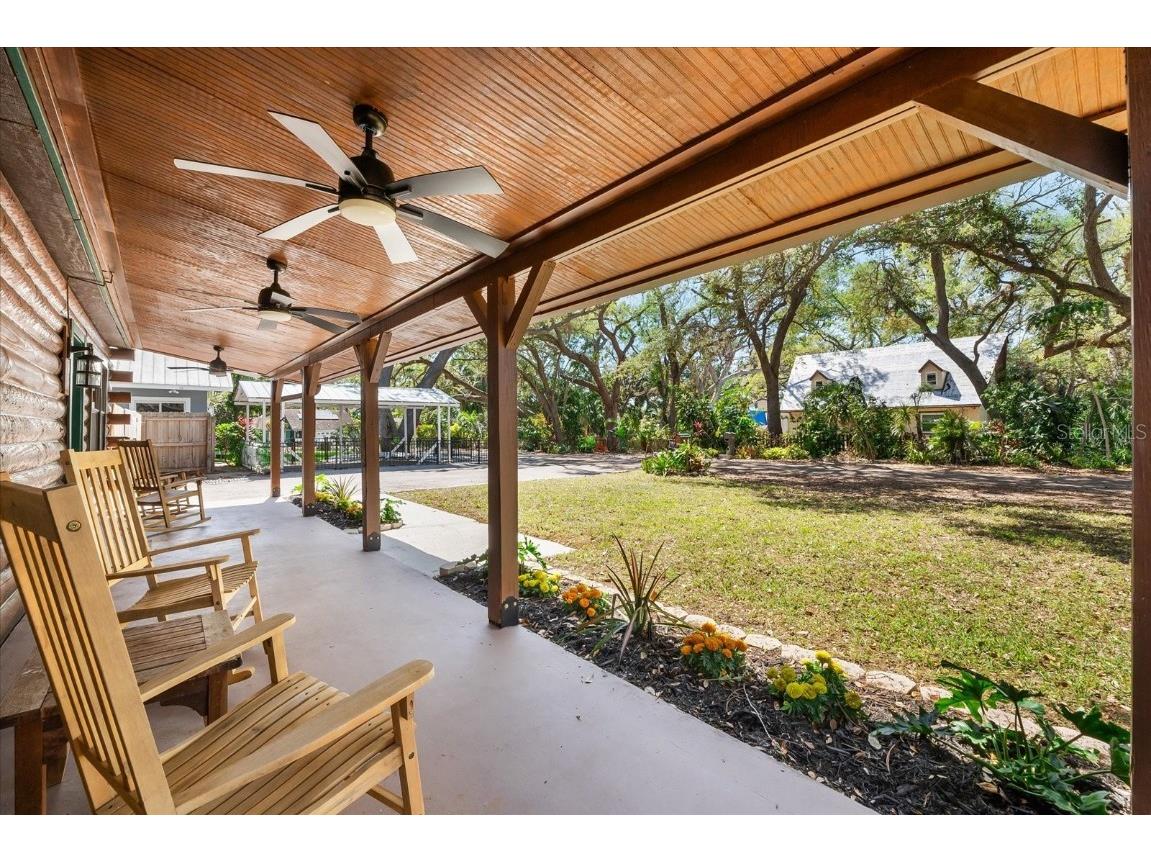 6811 6th Street W Bradenton FL 34207 A4644993 image8