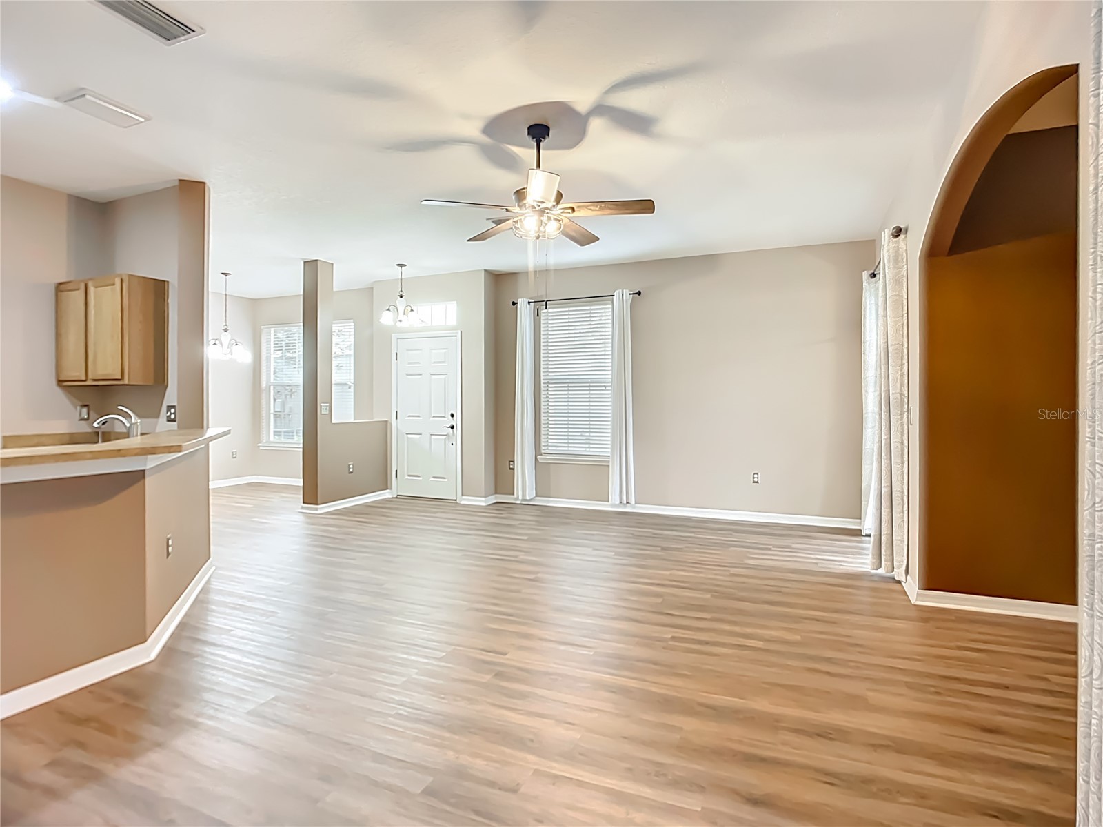 6811 Breezy Palm Drive Riverview FL 33578 TB8455882 image15