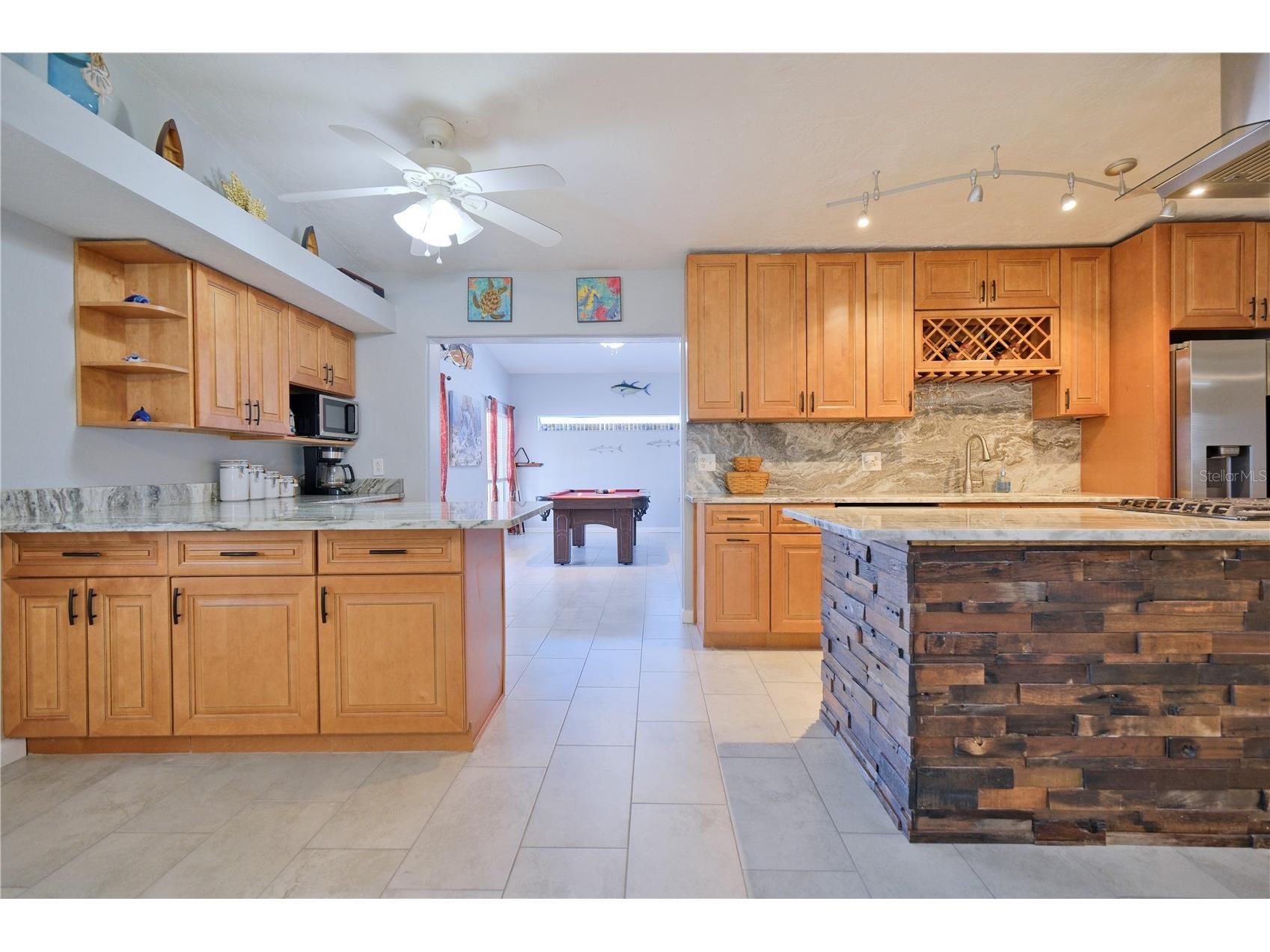 6811 Georgia Avenue Bradenton FL 34207 - SARASOTA BAY A4677733 image17