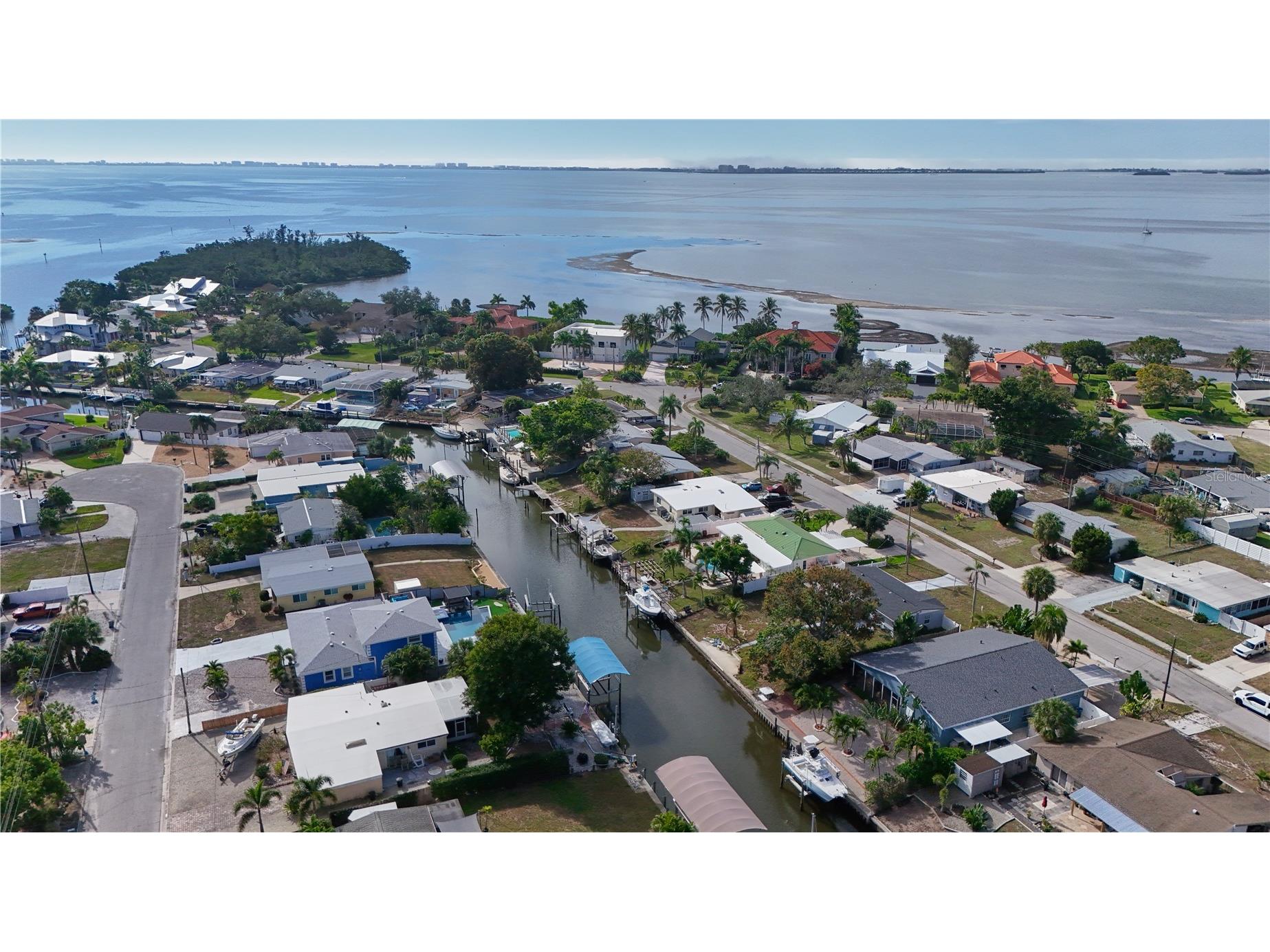 6811 Georgia Avenue Bradenton FL 34207 - SARASOTA BAY A4677733 image3