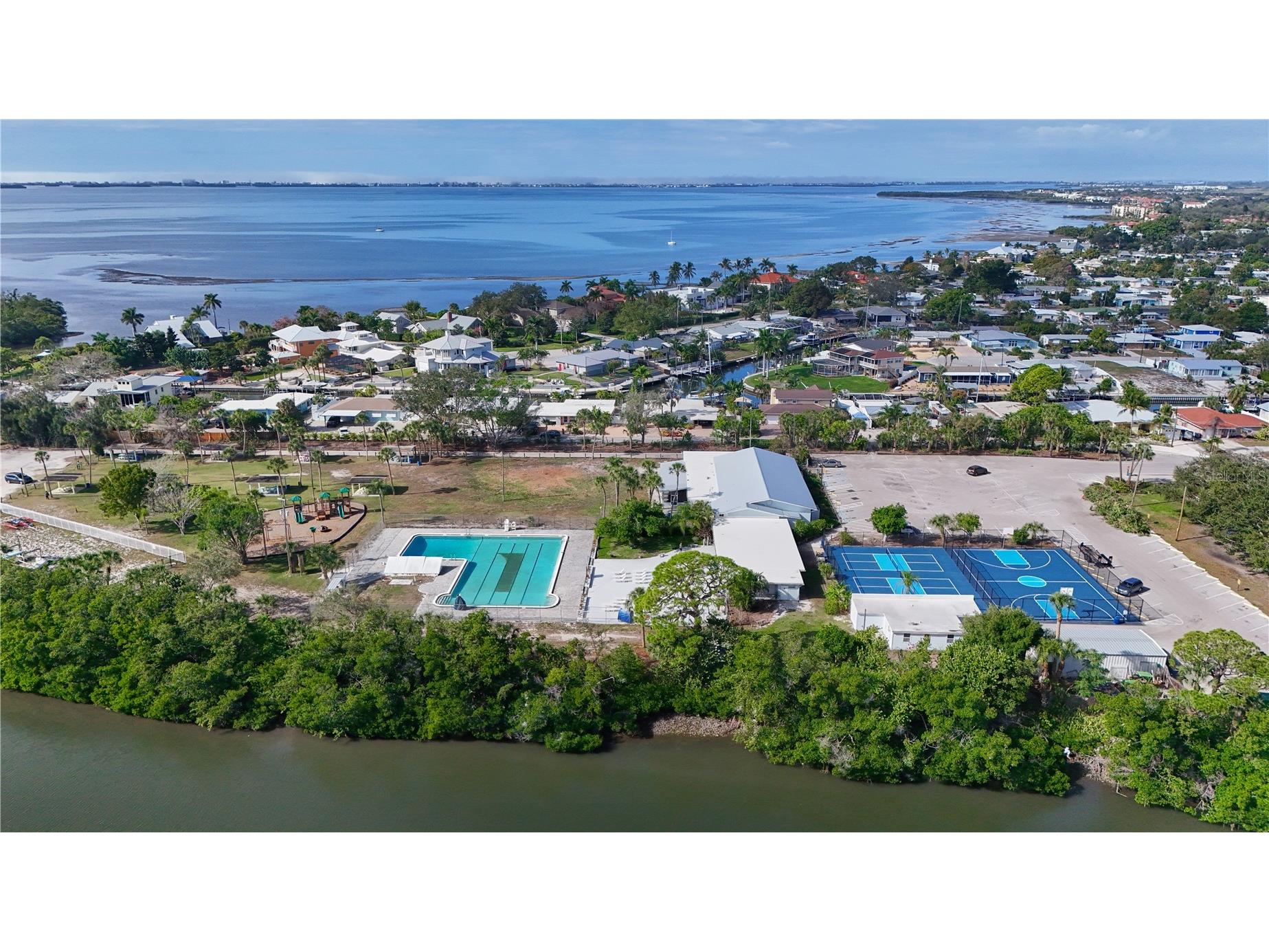 6811 Georgia Avenue Bradenton FL 34207 - SARASOTA BAY A4677733 image64
