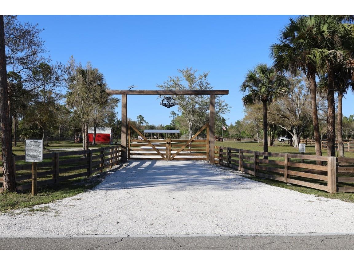 6811 Rich Road North Fort Myers FL 33917 C7505147 image1