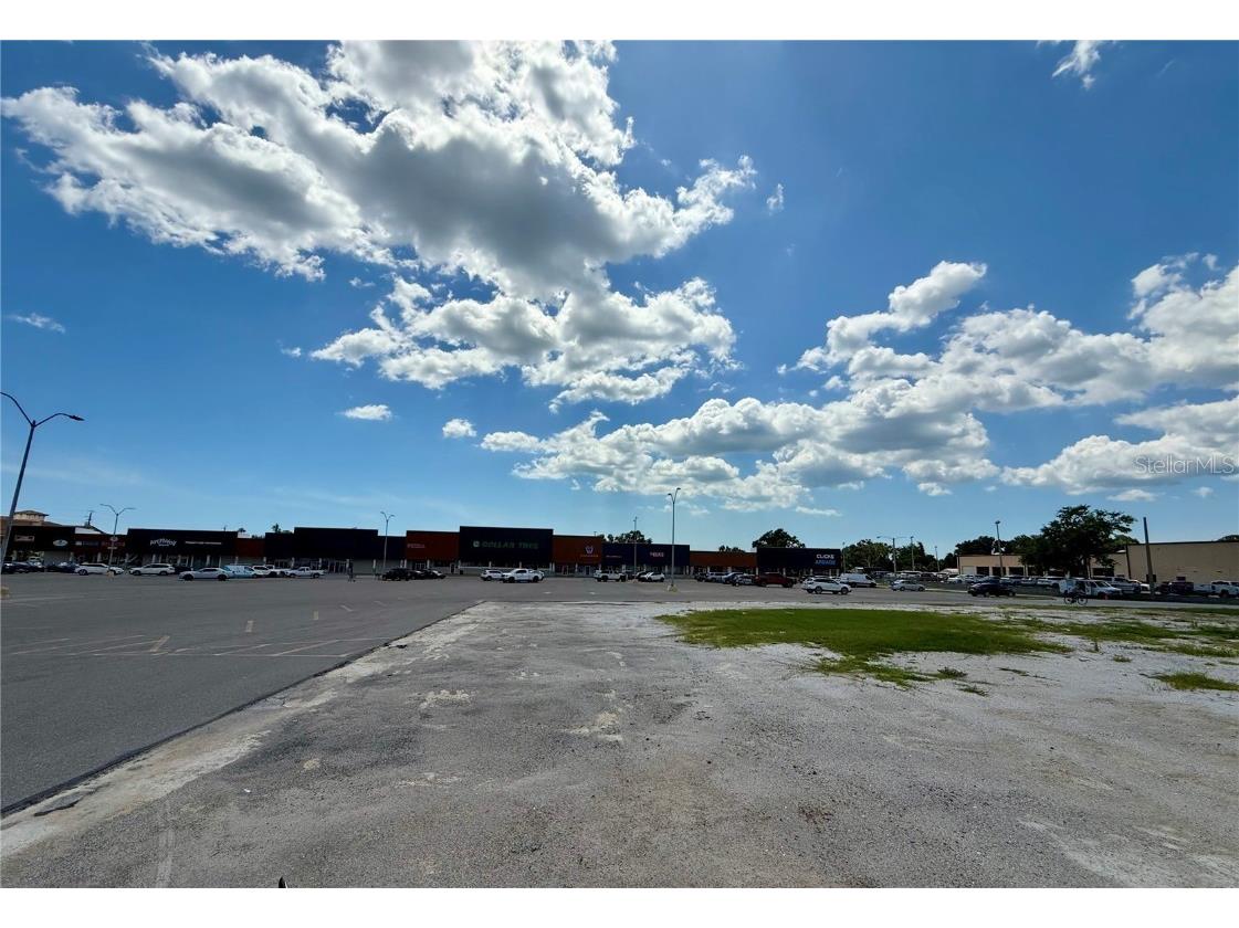 6812 14th Street W Bradenton FL 34207 A4656775 image17