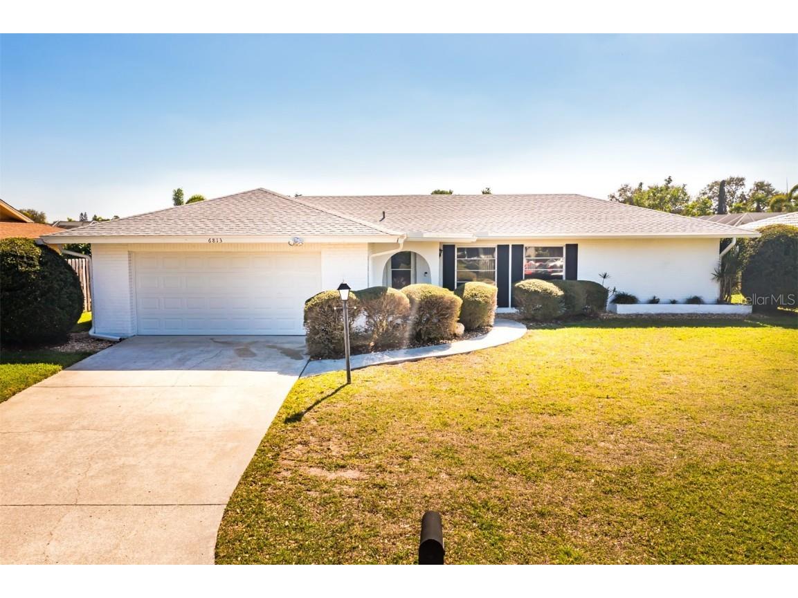 6813 13th Avenue W Bradenton FL 34209 A4560595 image1
