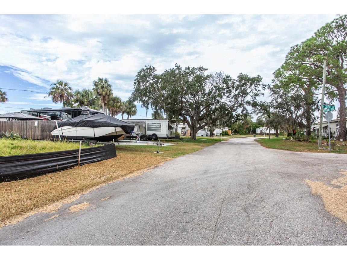 6813 Garden Drive New Port Richey FL 34652 W7880586 image7