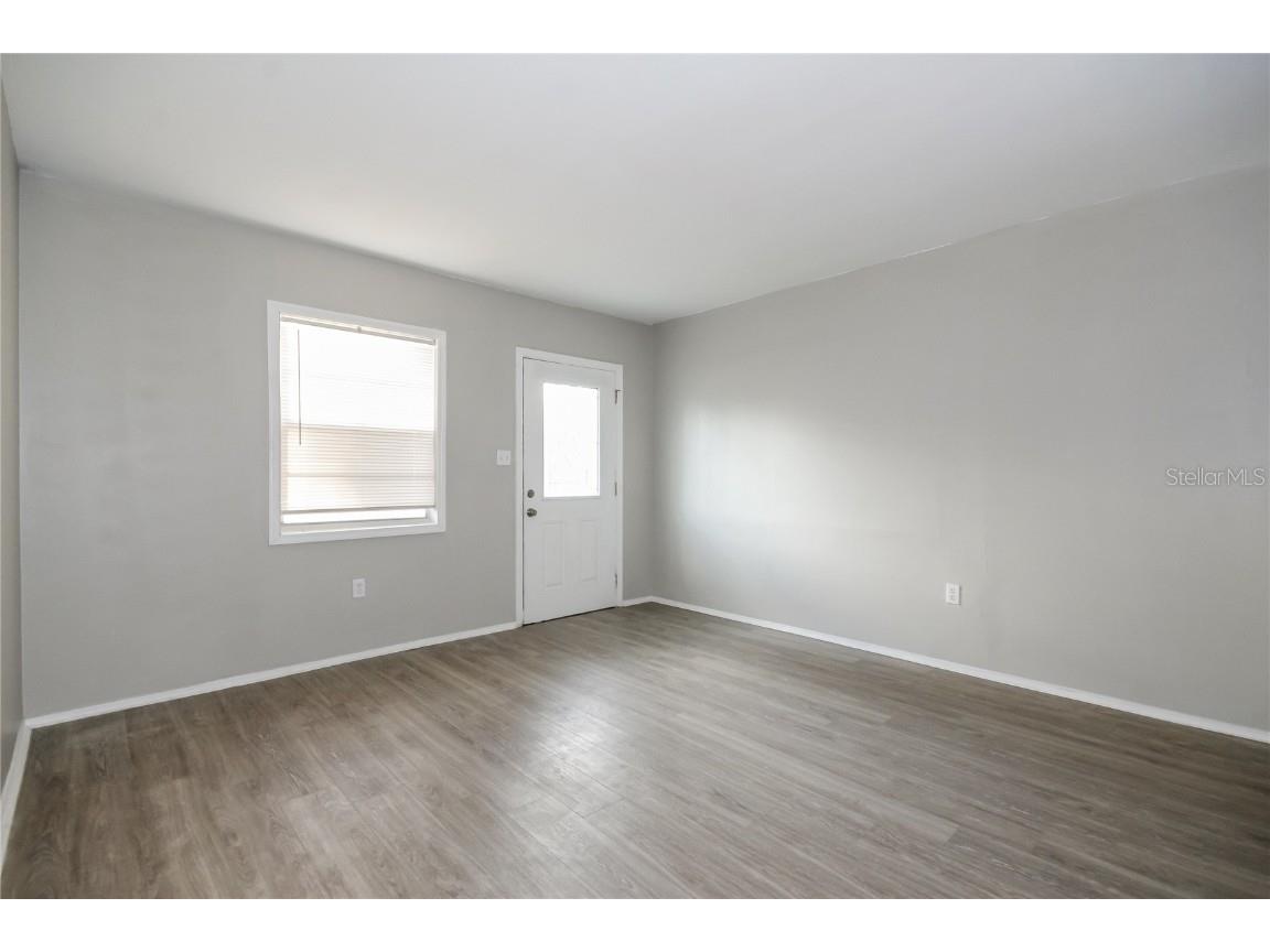 6813 N Clearview Avenue Tampa FL 33614 O6359625 image4