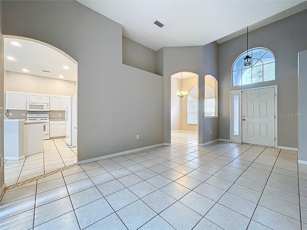 6813 Regents Village Way Apollo Beach FL 33572 TB8441827 image17