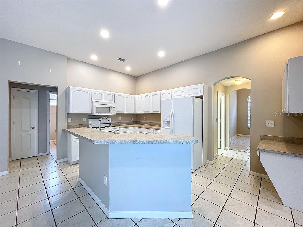 6813 Regents Village Way Apollo Beach FL 33572 TB8441827 image26