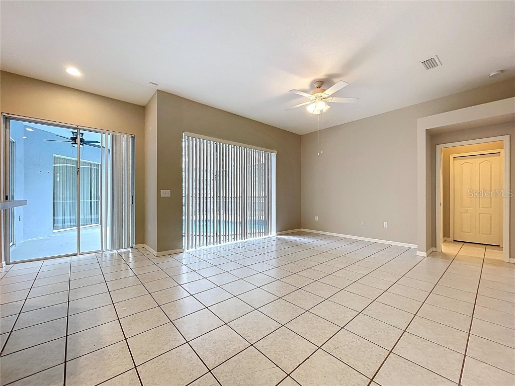 6813 Regents Village Way Apollo Beach FL 33572 TB8441827 image38