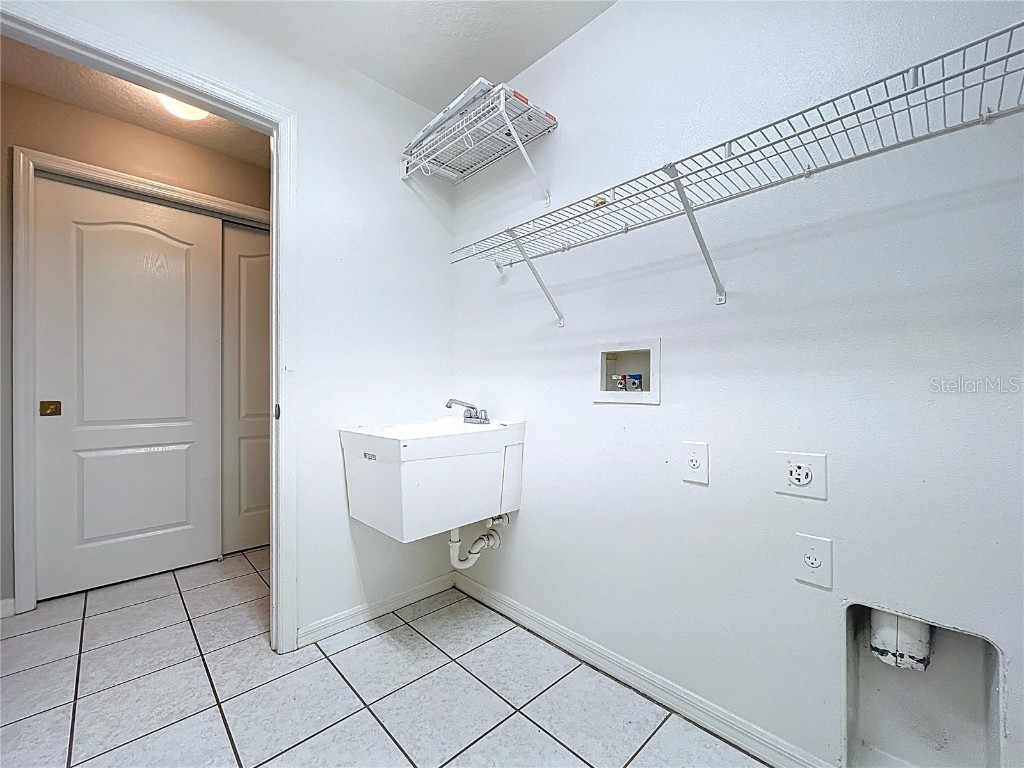 6813 Regents Village Way Apollo Beach FL 33572 TB8441827 image76