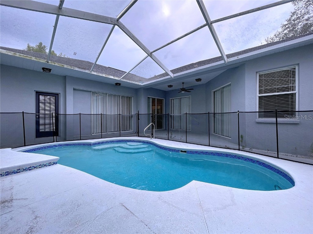 6813 Regents Village Way Apollo Beach FL 33572 TB8441827 image82