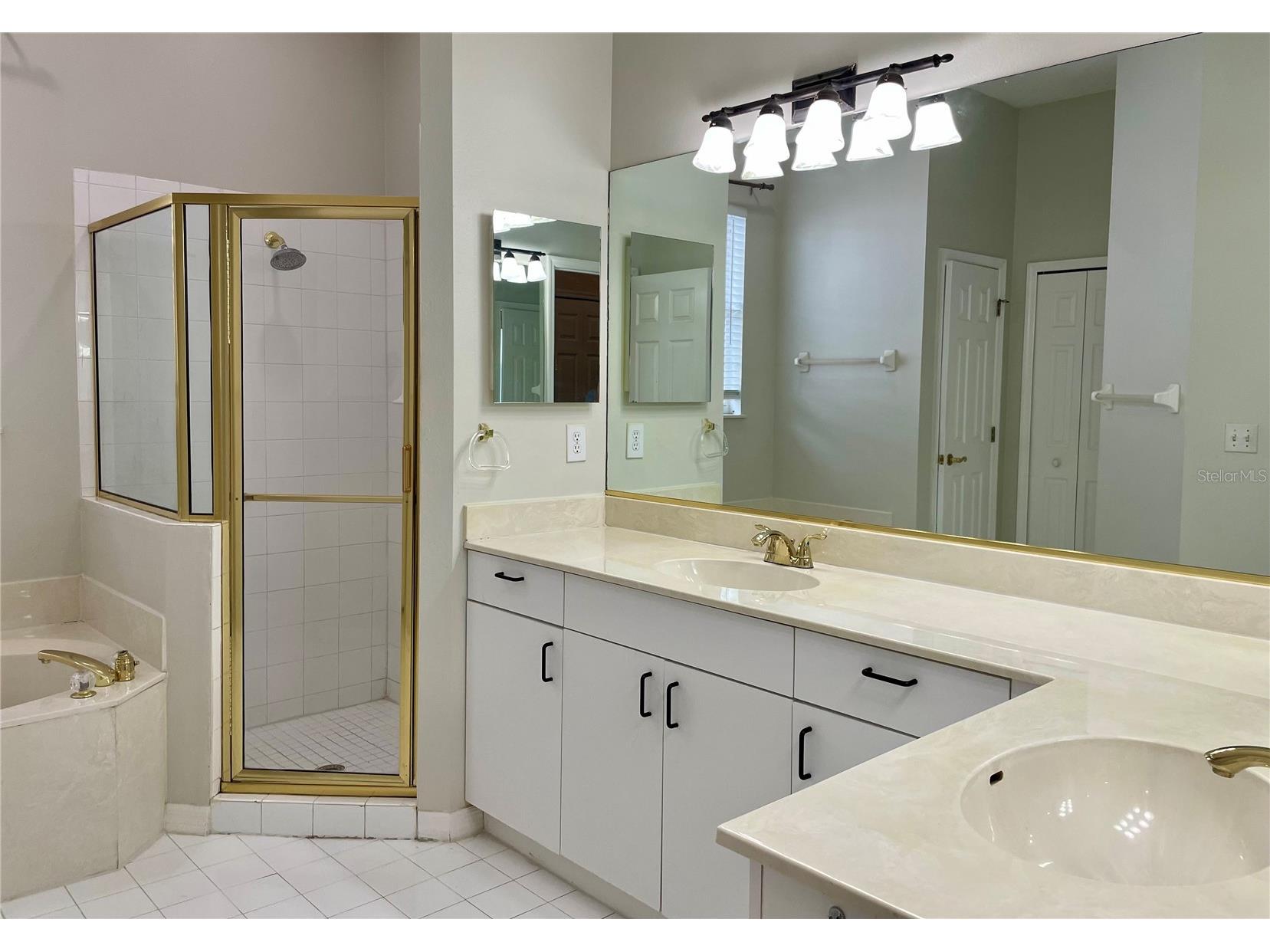 6813 Winslow Street Sarasota FL 34243 A4698752 image12