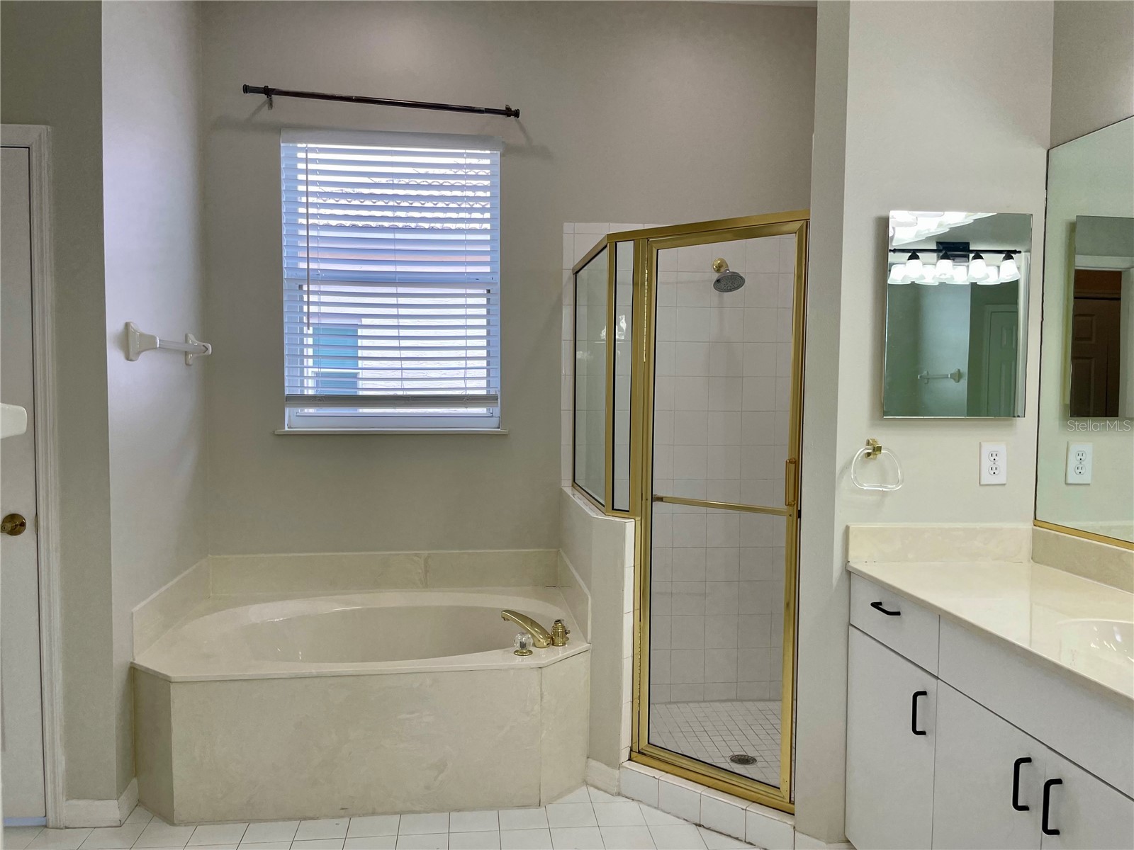 6813 Winslow Street Sarasota FL 34243 A4698752 image13