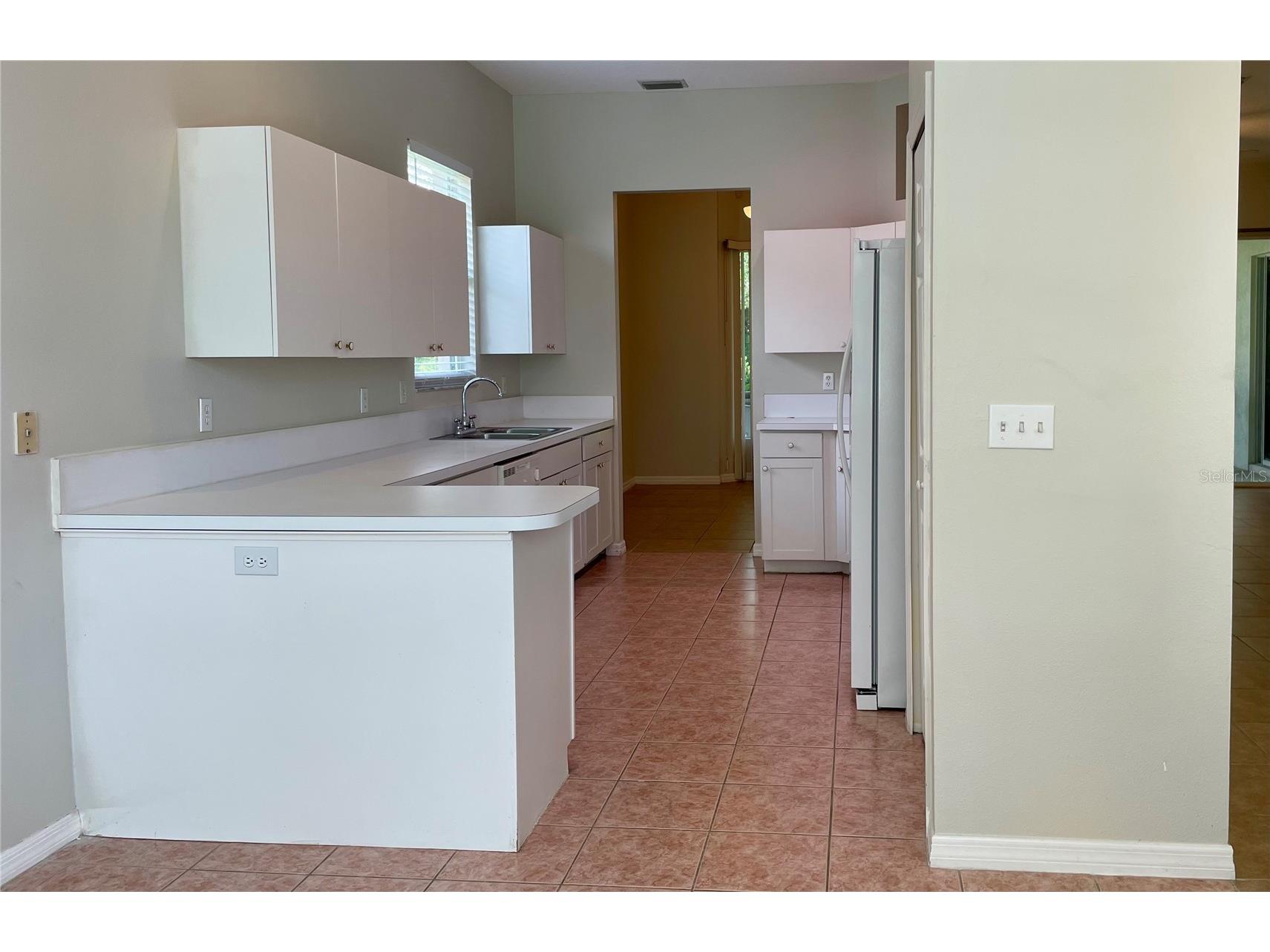 6813 Winslow Street Sarasota FL 34243 A4698752 image3