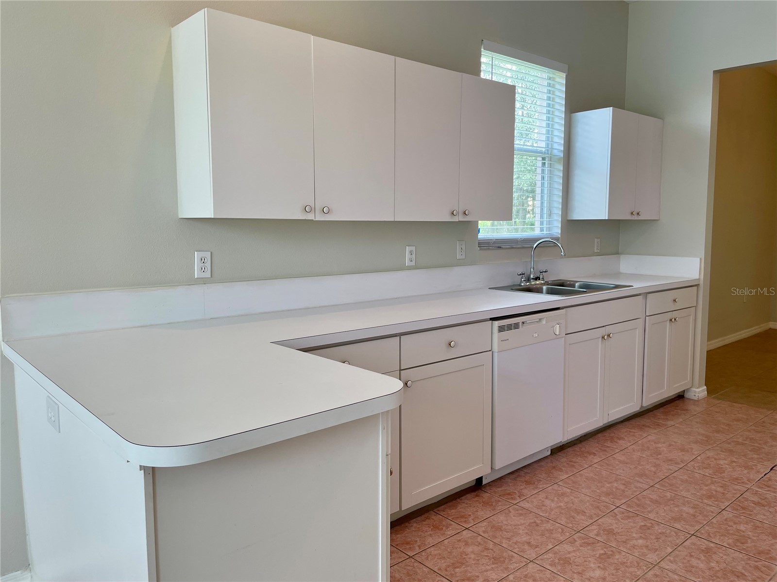 6813 Winslow Street Sarasota FL 34243 A4698752 image4
