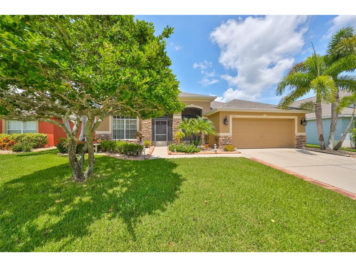 6814 Cromwell Garden Drive Apollo Beach FL 33572 T3547196 image1