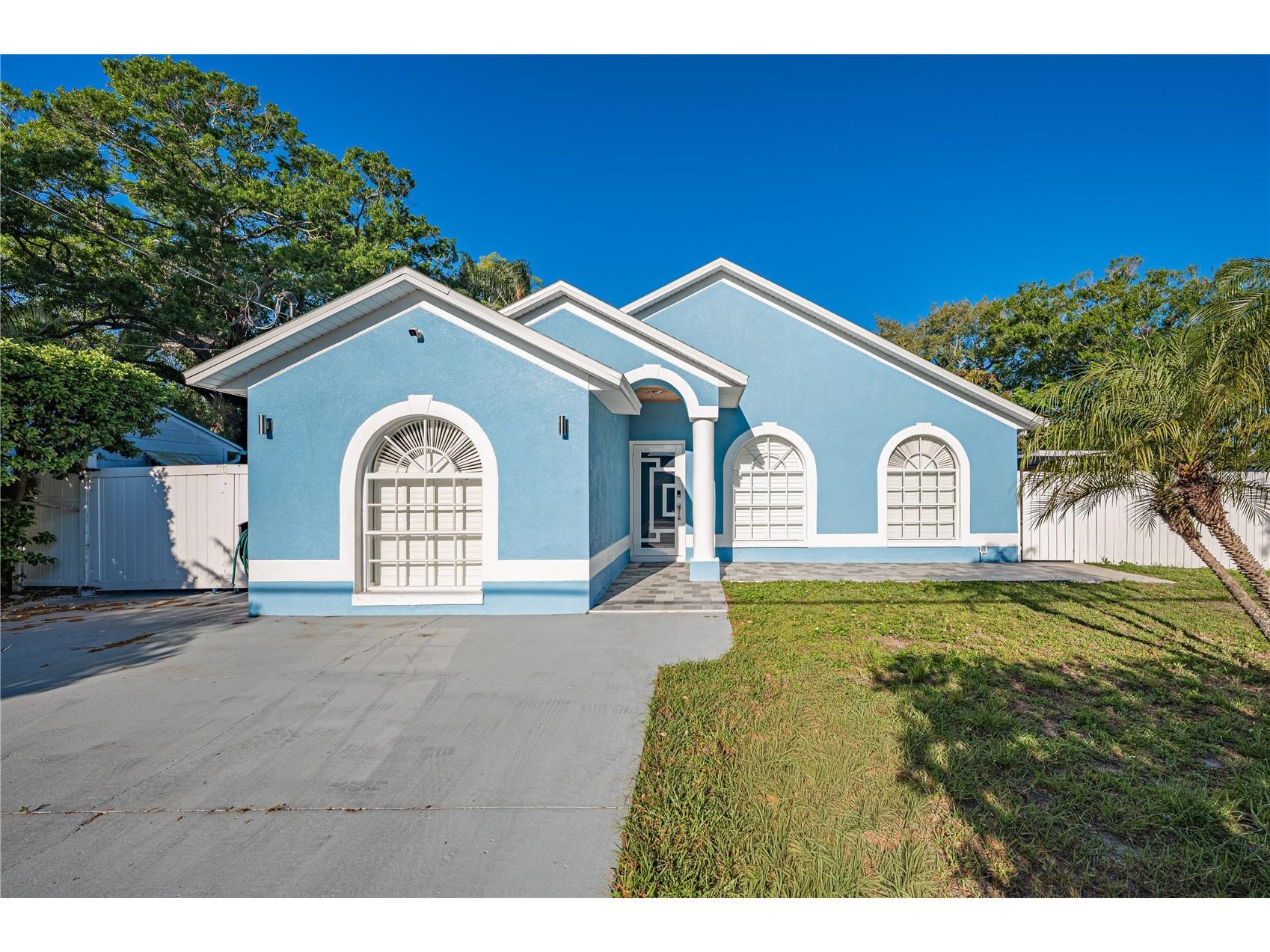 6814 N Glen Avenue Tampa FL 33614 TB8489987 image1