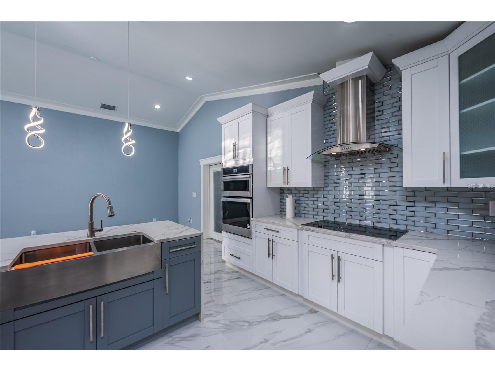 6814 N Glen Avenue Tampa FL 33614 TB8489987 image11
