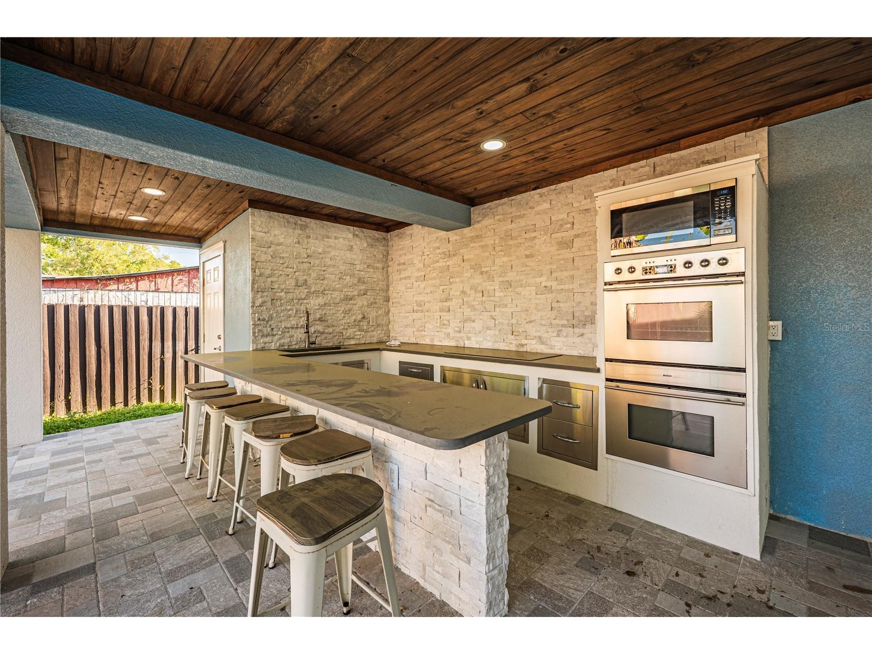 6814 N Glen Avenue Tampa FL 33614 TB8489987 image27