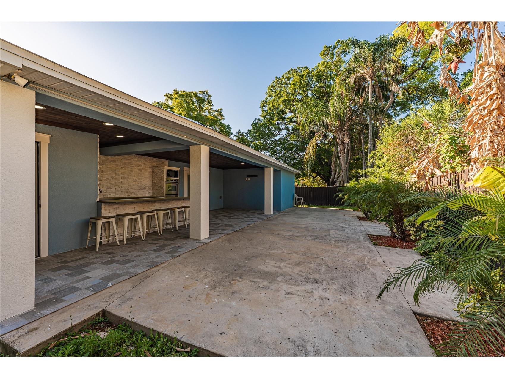 6814 N Glen Avenue Tampa FL 33614 TB8489987 image31